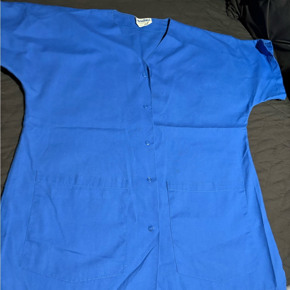 Landau Women's Button Down Scrub Top - Vibrant Blue